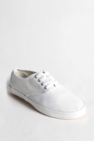 Schoolyard Sneaker
