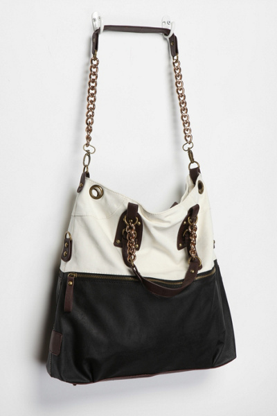 UrbanOutfitters -  Deena & Ozzy Chain Tote