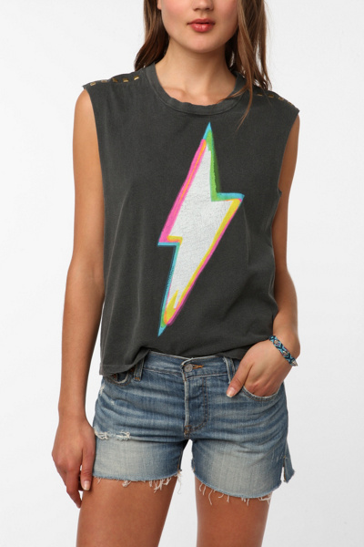 Truly Madly Deeply Bright Floral Shirred V-neck Tee
