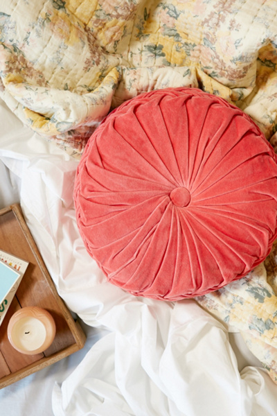 Round Pintuck Pillow Urban Outfitters