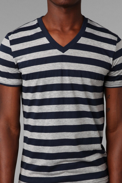 BDG Heather Stripe V-neck Tee - Navy - Large