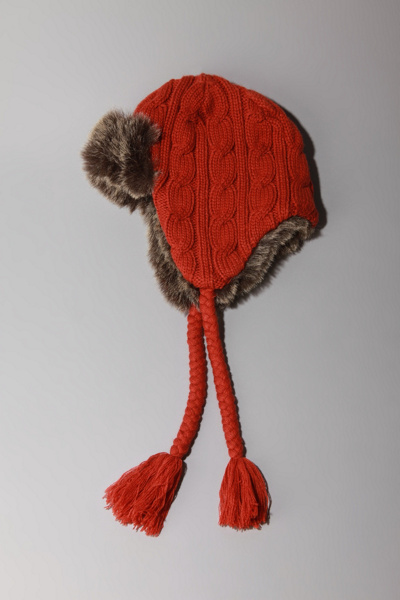 Urban Outfitters - Cable-Knit Trapper Hat