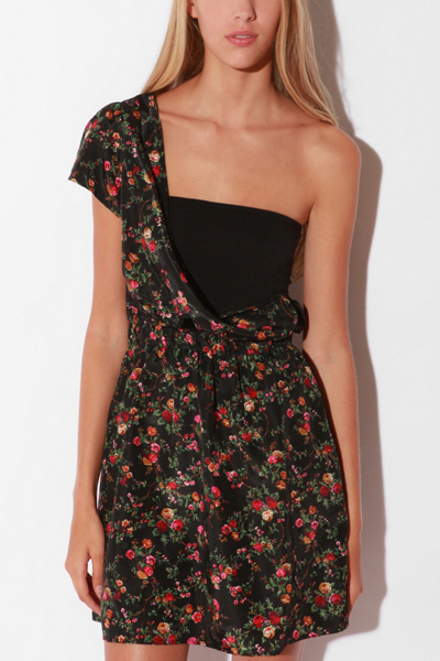 Urban Renewal - Silky One-Sleeve Dress :  floral urban renewal dresses one sleeve