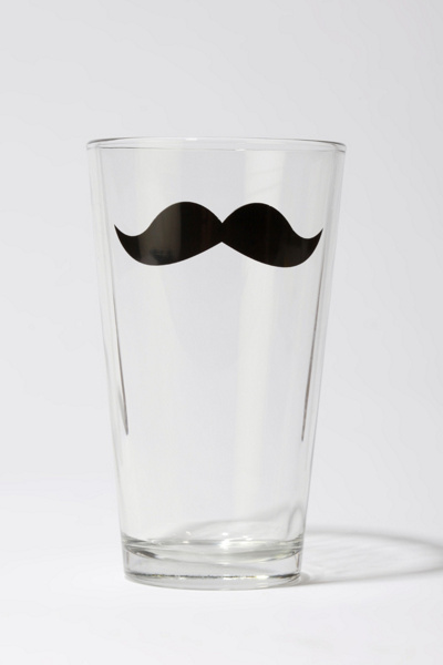 Monsieur Mustache Pint