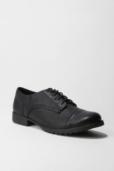 Deena & Ozzy Lug Bottom Lace-Up Oxford