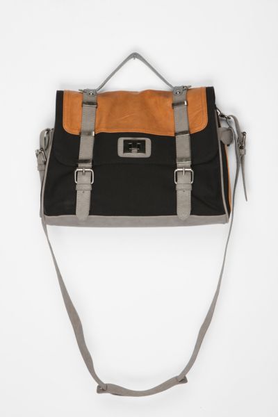 Cooperative Turnlock Satchel