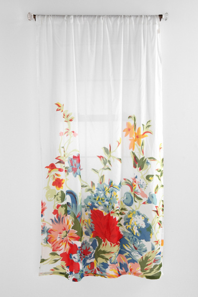 Romantic Floral Scarf...