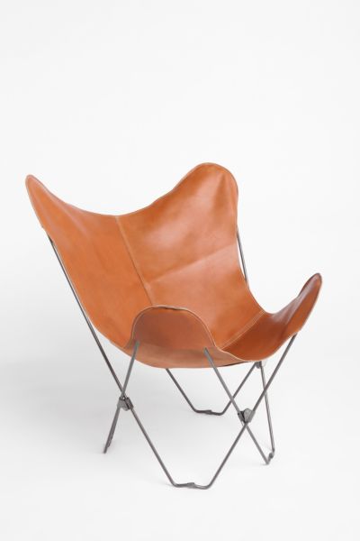 FashAndFurn Merchandise, A Simple Brown Leather Butterfly Chair