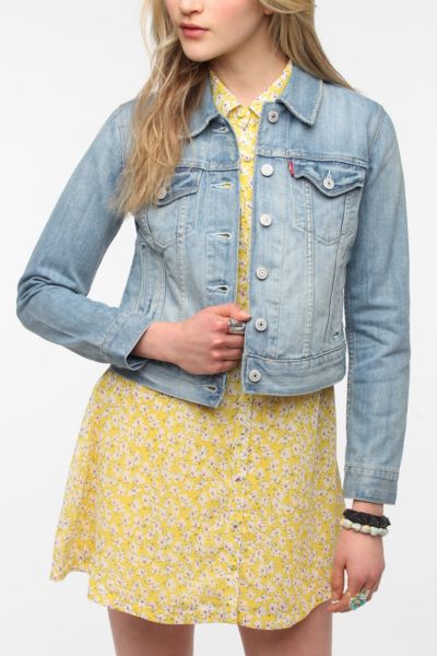 Levi's Denim Trucker Jacket - Light Wash