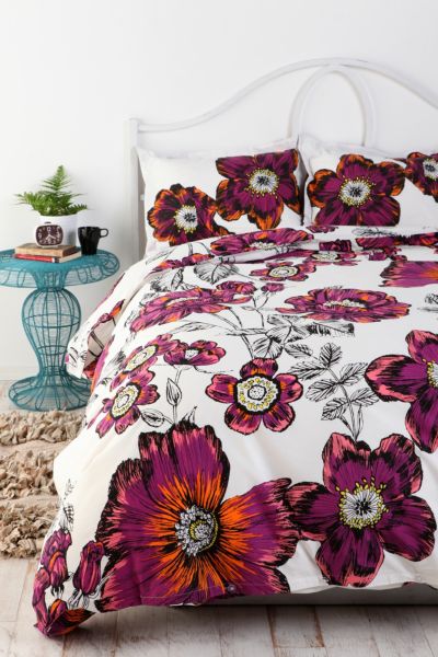 Sketchbook Floral Duvet Cover - Urban Outfitters