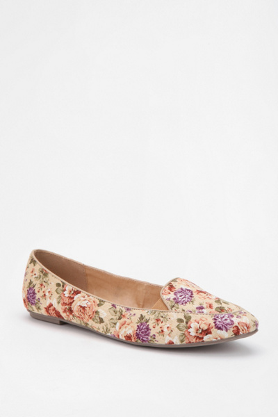 Kimchi Blue Floral Tapestry Loafer