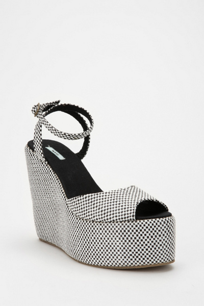 Kimchi Blue Raffia Wedge