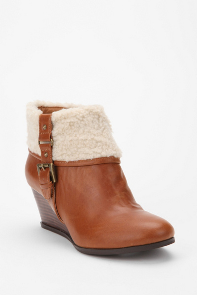 BDG Foldover Sherpa Wedge