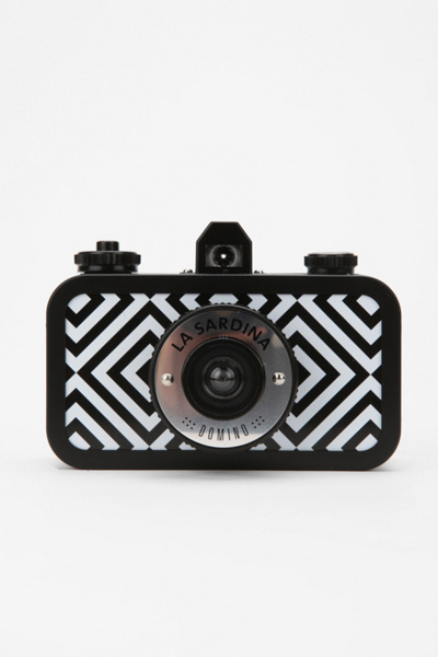 Thumbnail image for Lomography La Sardina DXL Analogue Camera