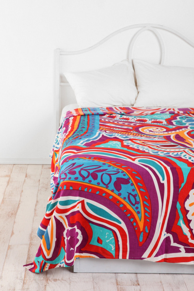 Painted Paisley Tapestry
