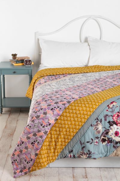 Urban Outfitters - Plum  Bow Blossom Patchwork Quilt customer reviews ...