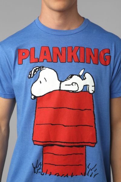 urban outfitters snoopy shirt