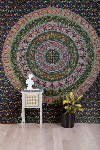 Floral Medallion Tapestry Urban Outfitters