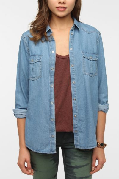 BDG Pearl Snap Western Denim Shirt