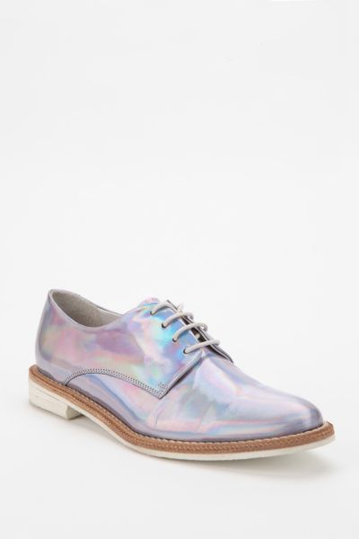 Miista Zoe Hologram Oxford - Urban Outfitters