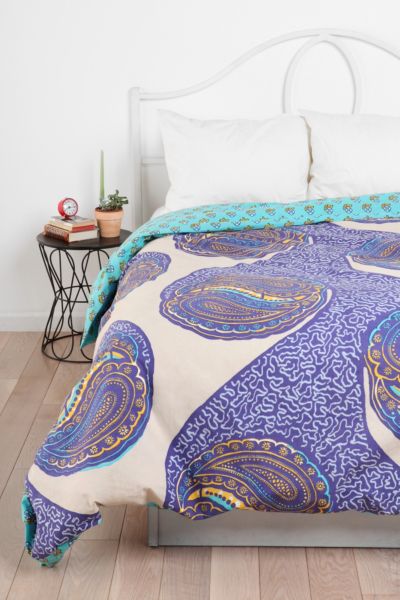 ... Thinking Paisley Harmony Reversible Duvet Cover - Urban Outfitters