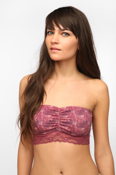 Pins And Needles Lace Trimmed Bandeau Bra Urban Outfitters 9908