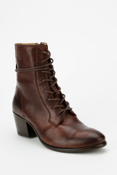 frye jenna cap toe lace up boots