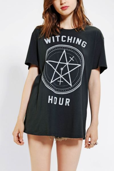 Feather Hearts Witching Hour Tee