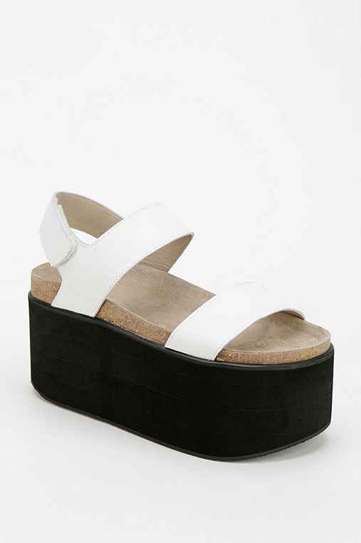 Yes Pound Flatform Sandals