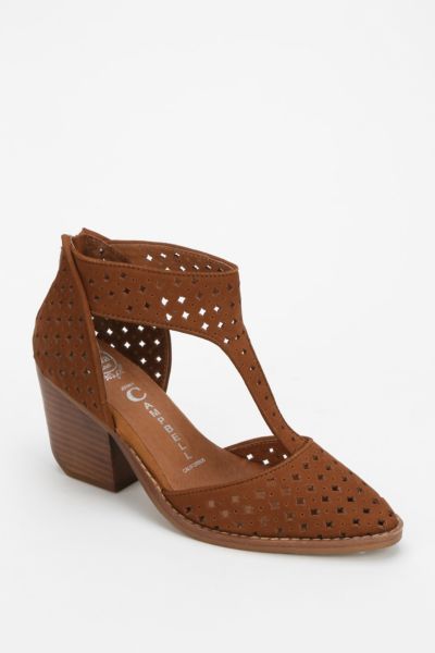 http://www.urbanoutfitters.com/urban/catalog/search.jsp?q=t+strap