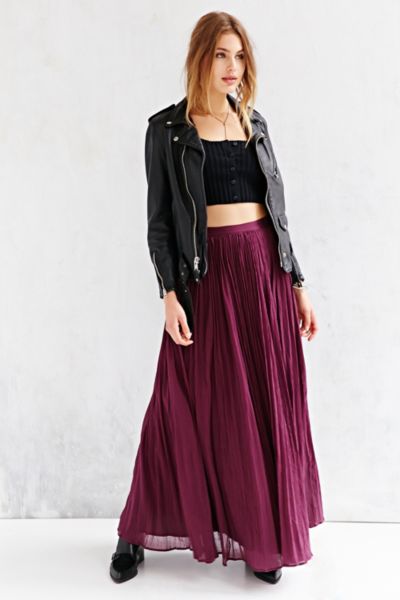Pins And Needles Gauzy Pleated Maxi Skirt Urban Outfitters