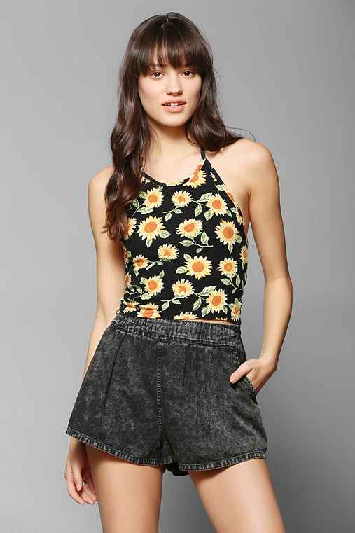 printed halter crop top