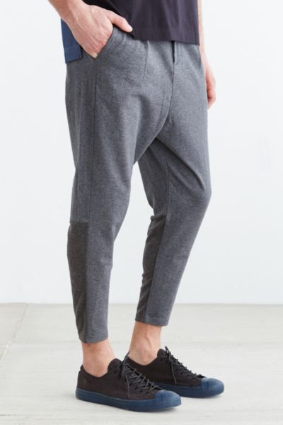 Your Neighbors Pleated Knit Tapered Ankle-Length Pant