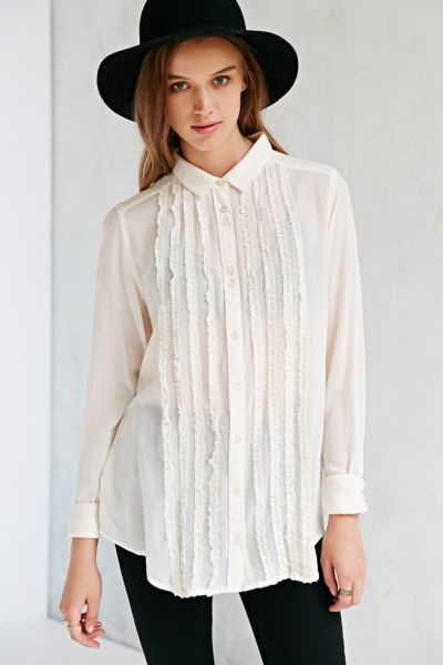 urban outfitters white shirt