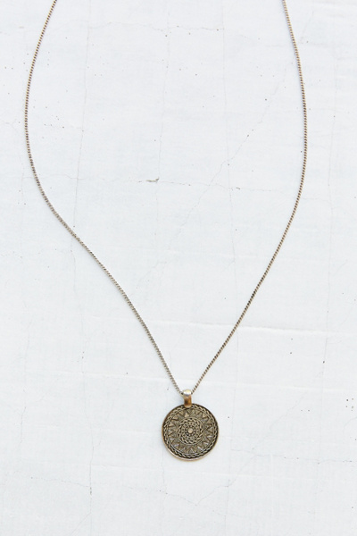 Etched Medallion Pendant Necklace Urban Outfitters