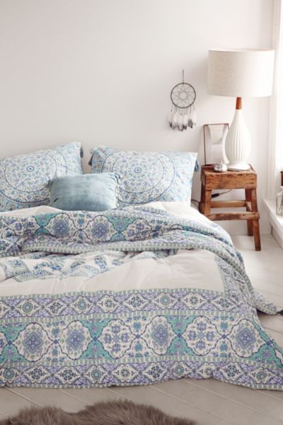 Magical Thinking Devi Medallion Comforter