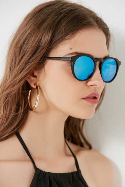 Every Day Round Sunglasses Urban Outfitters