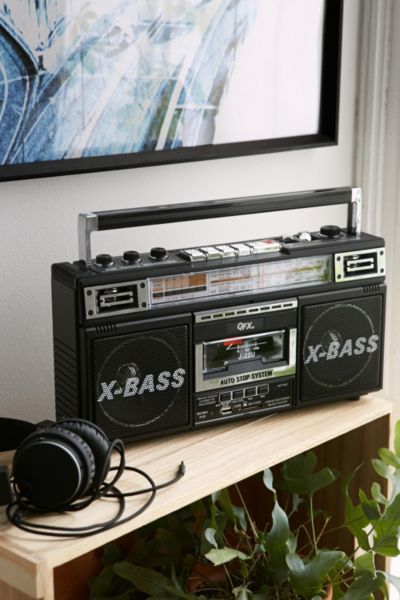 Radio + Cassette + MP3 Boombox