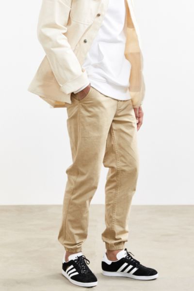 urban outfitters cargo joggers