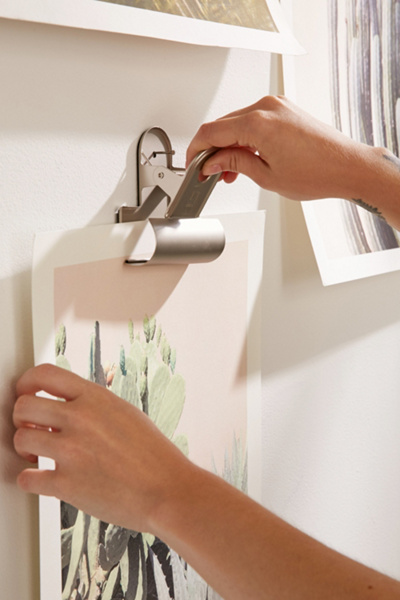 Wall Clips Set Urban Outfitters