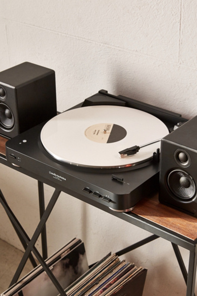 Audio-Technica Wireless AT-LP60 Vinyl Record Player - Black