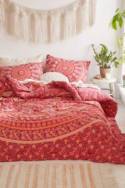 Jiya Medallion Comforter Urban Outfitters