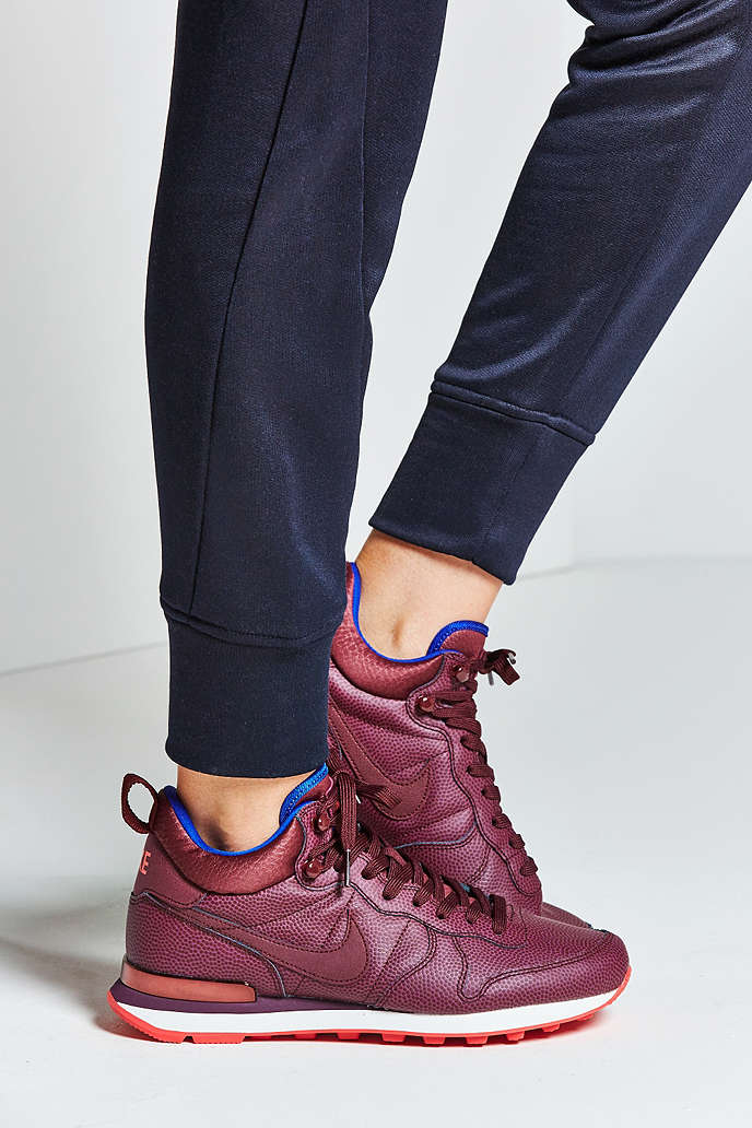 nike internationalist mid urban outfitters nike internationalist mid urban outfitters