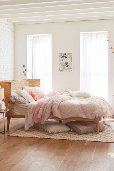 Ruffle Comforter Urban Outfitters