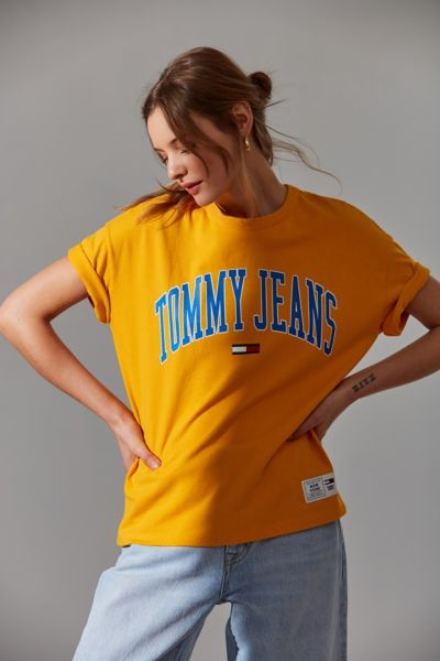 urban outfitters tommy jeans t shirt