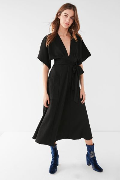 uo gabrielle linen midi wrap dress