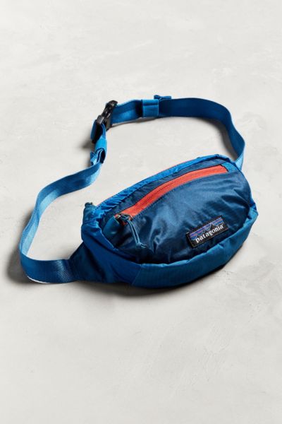 tommy hilfiger fanny pack urban outfitters