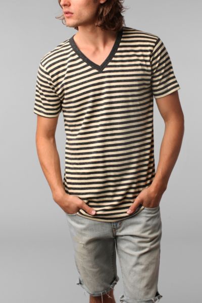 UrbanOutfitters  BDG Tri Blend V Neck Tee