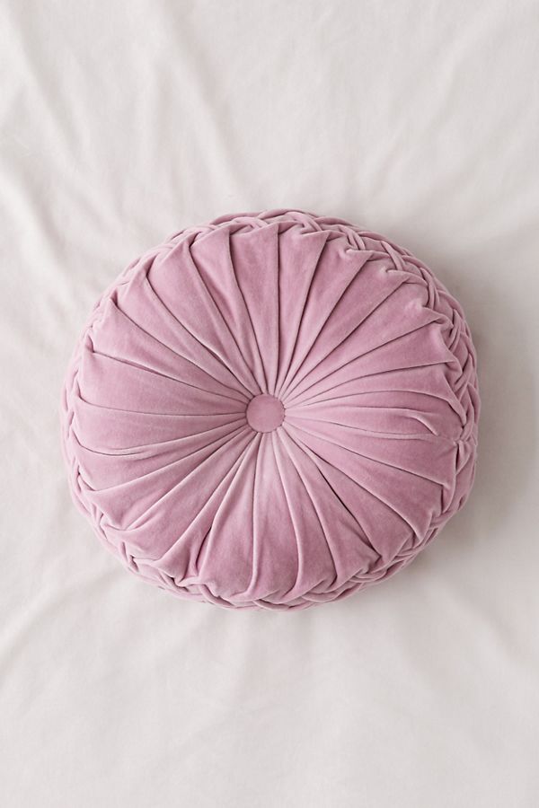 Round Pintuck Pillow Urban Outfitters