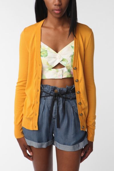 UrbanOutfitters  BDG Classic Cardigan